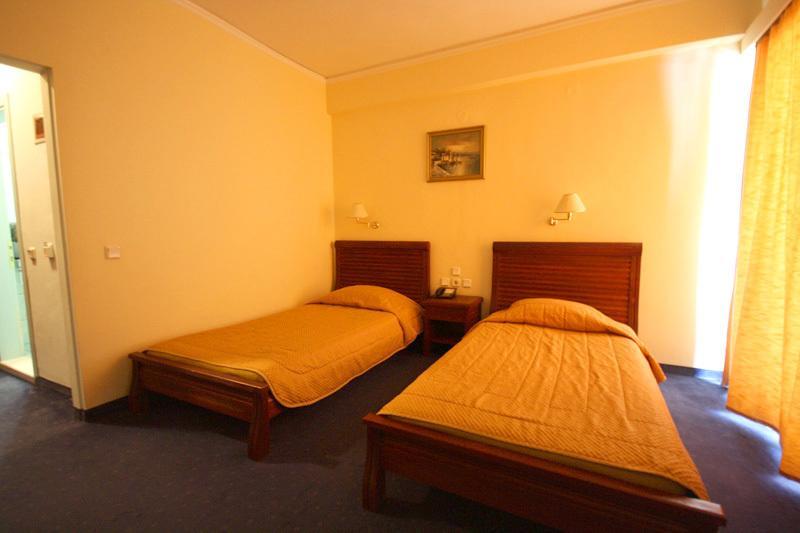 Xenia Hotel Dráma Zimmer foto
